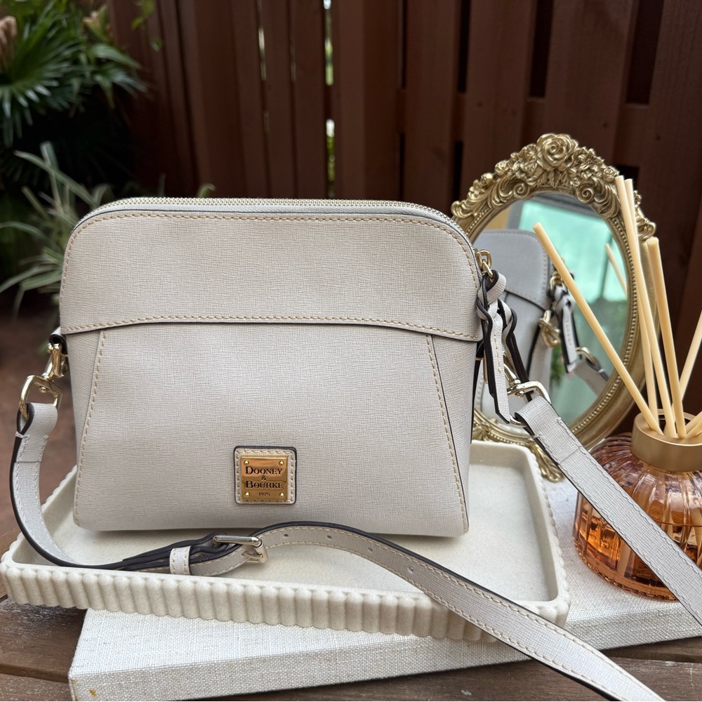 Dooney & Bourke Elegant Cream Crossbody Bag